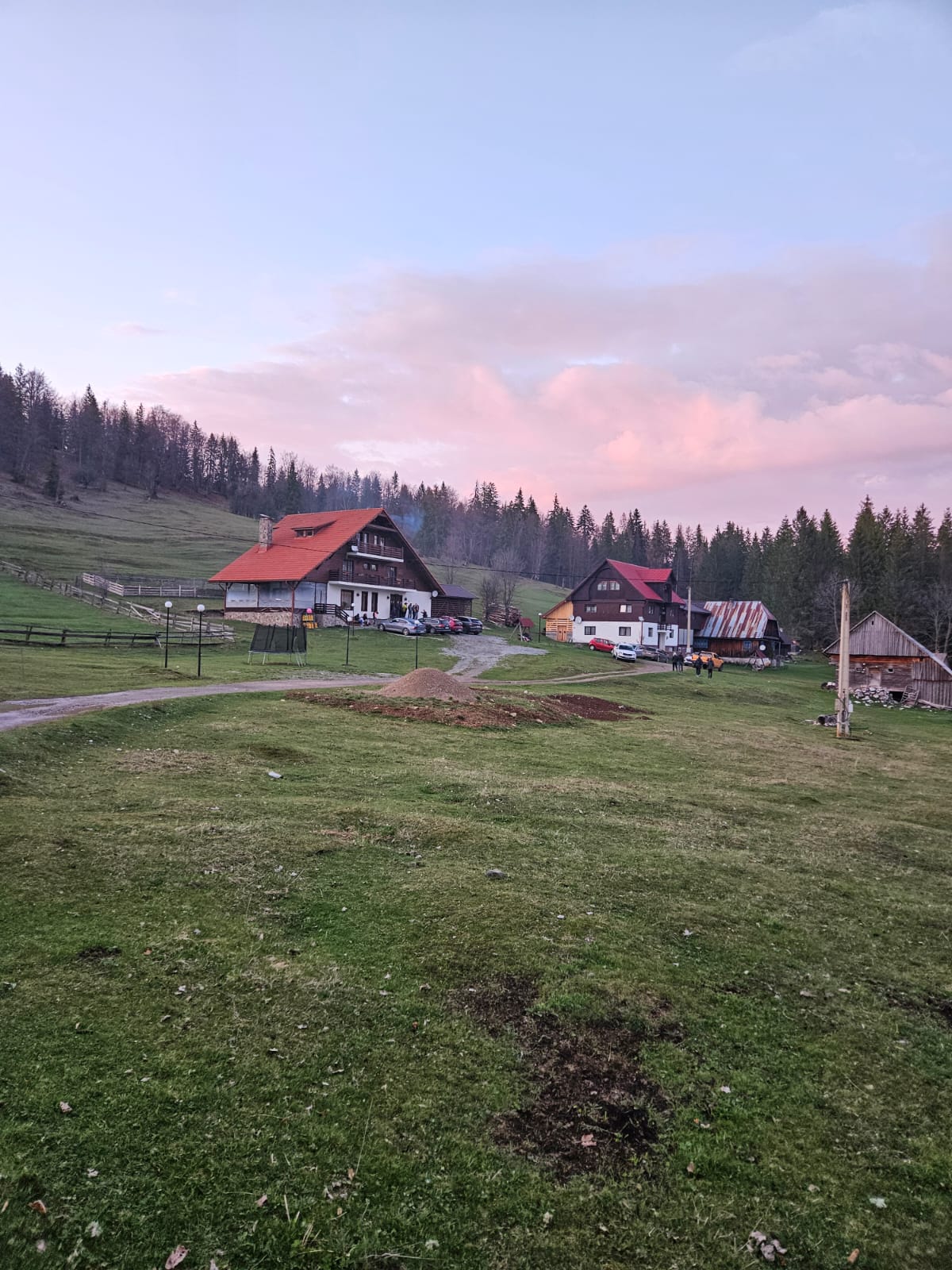 Pensiunea Scărișoara 1